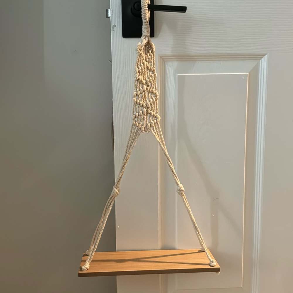 Two boho hanging shelf’s